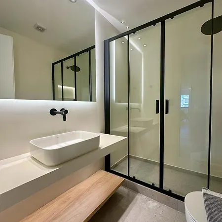 Bluemotion - Twinbedroomportapartment 1a Piraeus